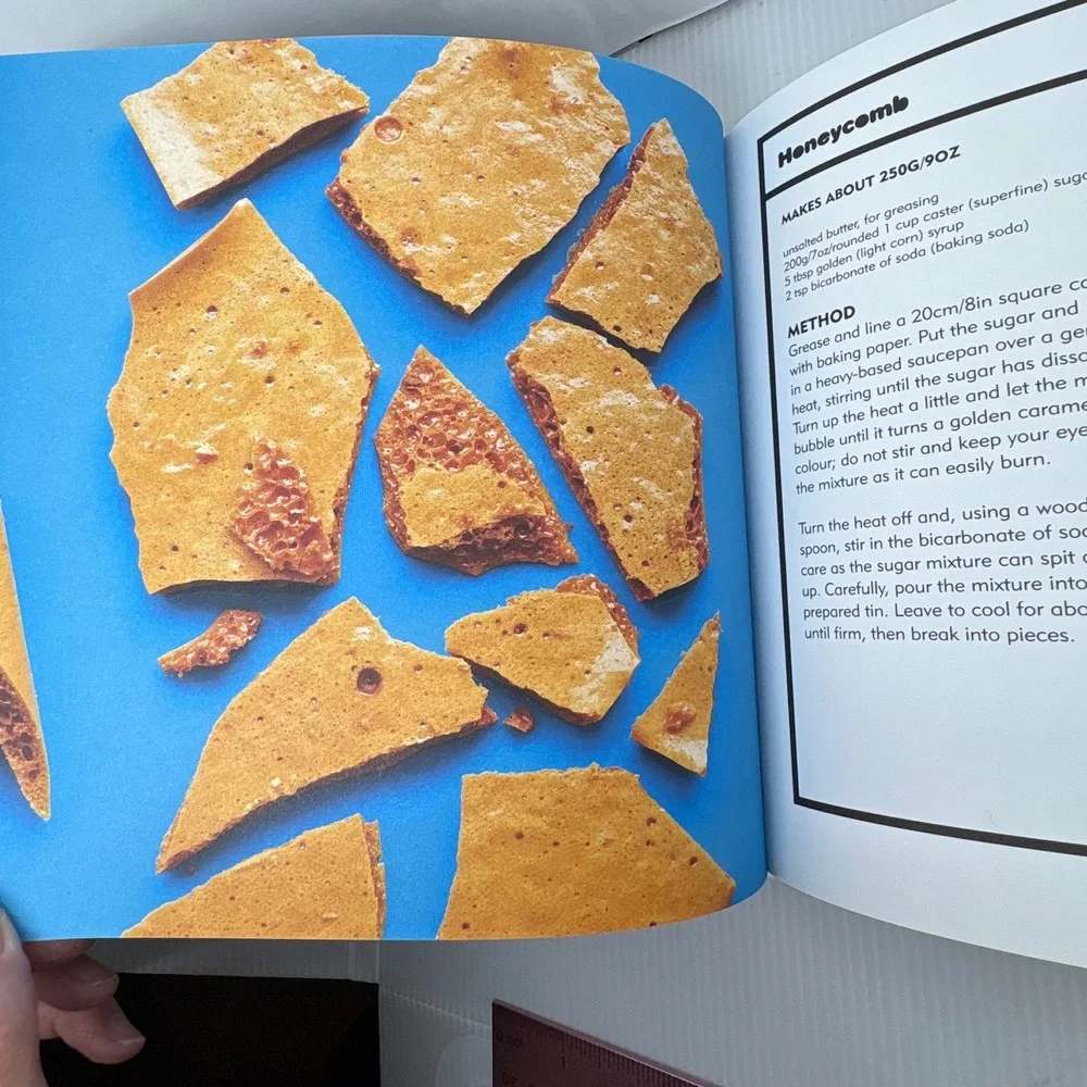 Freak Shakes Cookbook by Paul Cadby, Mega Milkshakes for Sweet‎ Tooth Fanatics